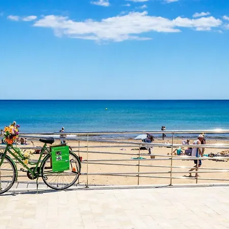 Pink Buganvilla Торрев'єха